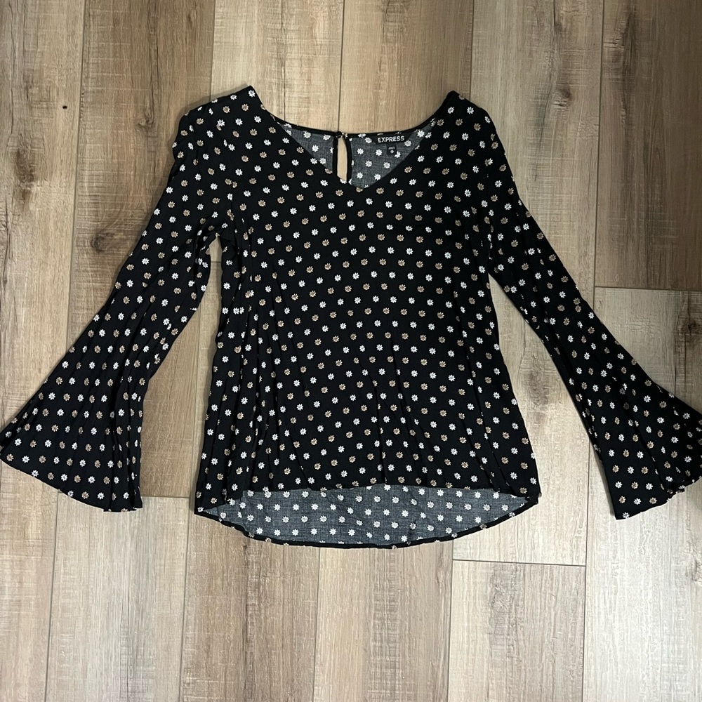 Express flare long sleeve top